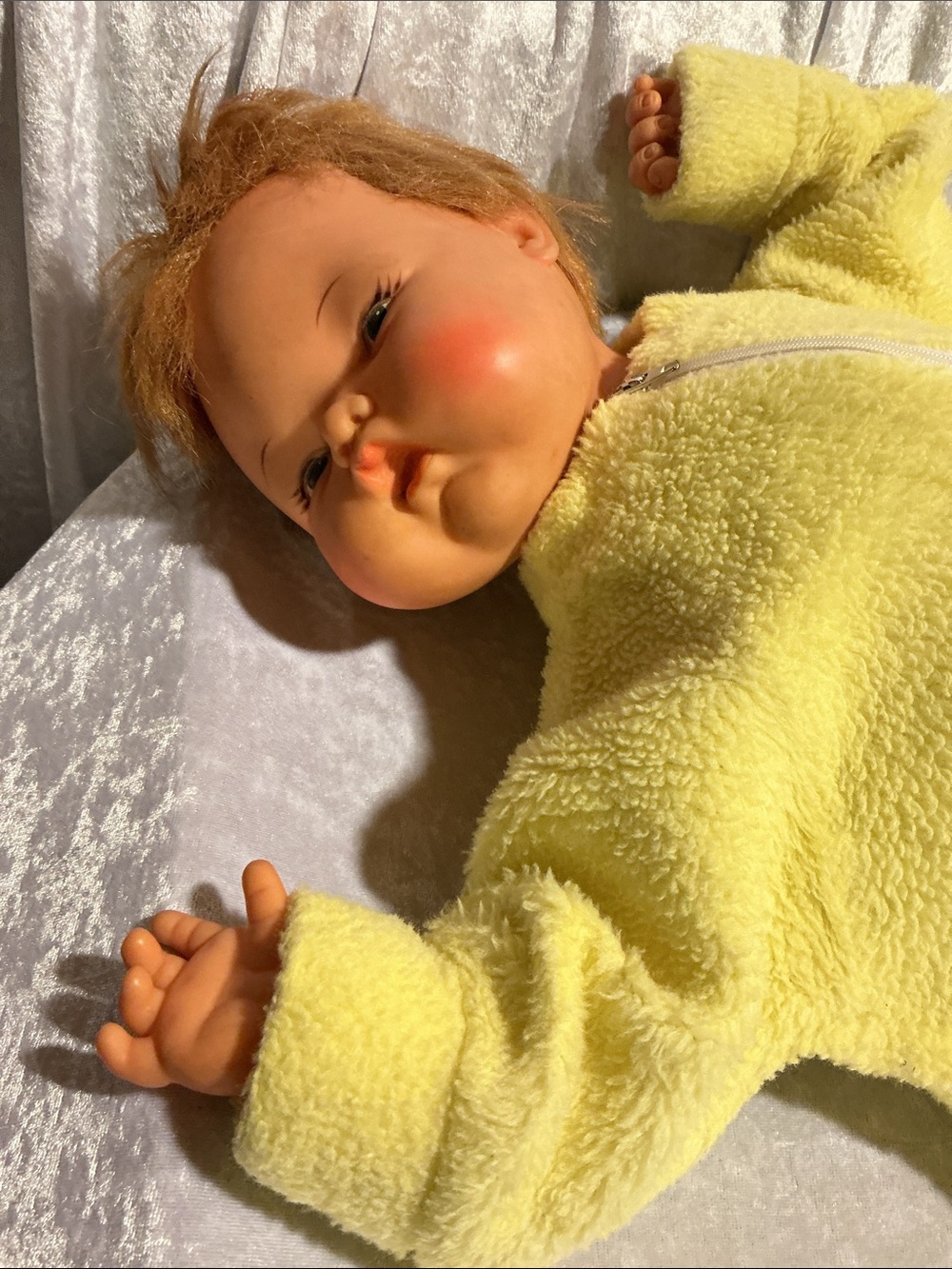 Thumbelina Baby Doll in Yellow Outfit - Vintage Box Art - Picture 6 of 6